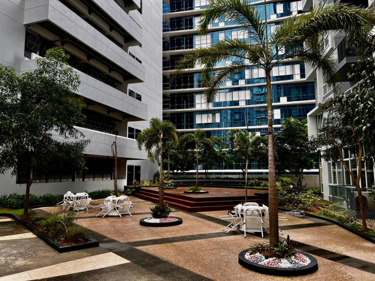 1Br Mactan New Town Apartments Ocean View, Free Pool, Free Beach, Near Airport Punta Engano  Exterior photo